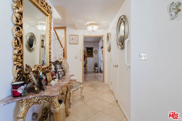 3430 Mclaughlin Avenue, Los Angeles, CA 90066 — photo 7 of 50