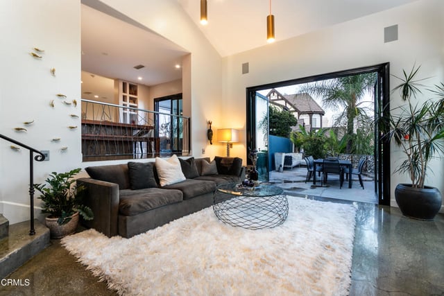 1411 Edgehill Place, Pasadena, CA 91103 — photo 4 of 53