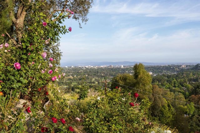 1411 Edgehill Place, Pasadena, CA 91103 — photo 45 of 53