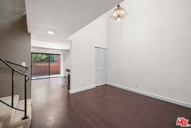 230 Bethany Road 120, Burbank, CA 91504 — photo 5 of 35