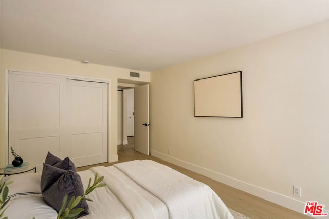 848 N Kings Road 208, West Hollywood, CA 90069 — photo 28 of 52