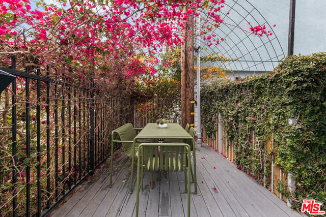 11724 Culver Boulevard 10, Los Angeles, CA 90066 — photo 9 of 51