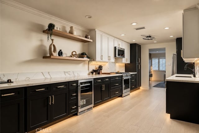 5315 Yarmouth Avenue 104, Encino, CA 91316 — photo 14 of 29