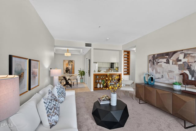 245 S Holliston Avenue 309, Pasadena, CA 91106 — photo 14 of 44
