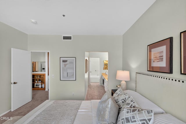 245 S Holliston Avenue 309, Pasadena, CA 91106 — photo 19 of 44