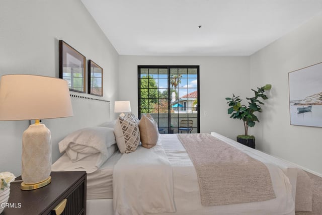 245 S Holliston Avenue 309, Pasadena, CA 91106 — photo 24 of 44