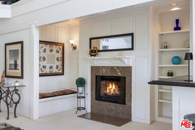 19540 Wells Drive, Los Angeles, CA 91356 — photo 6 of 24