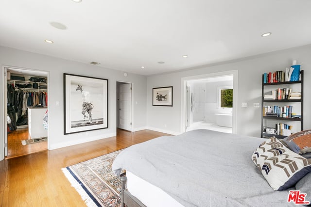 4530 W 8th Street, Los Angeles, CA 90005 — photo 12 of 45