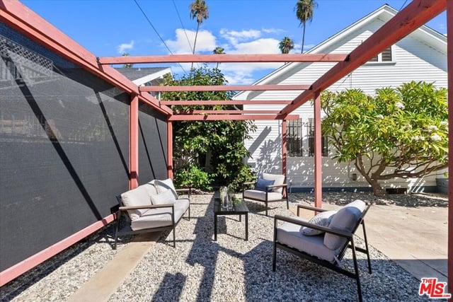 2019 West Boulevard, Los Angeles, CA 90016 — photo 18 of 27