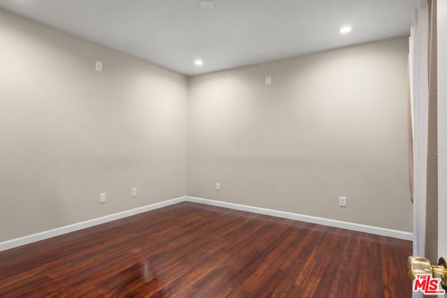620 W Hyde Park Boulevard 103, Inglewood, CA 90302 — photo 11 of 21