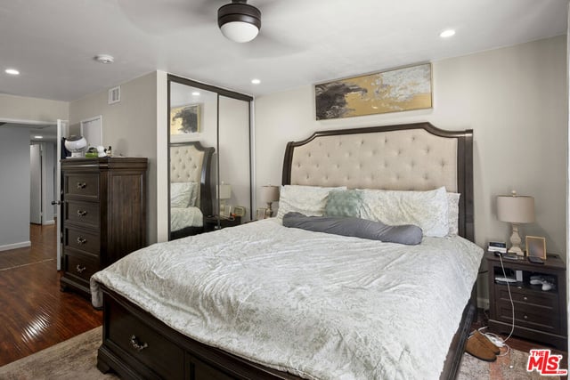 620 W Hyde Park Boulevard 103, Inglewood, CA 90302 — photo 13 of 21