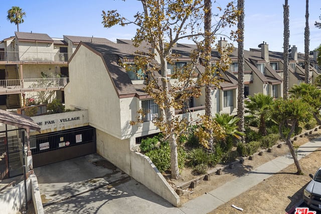 620 W Hyde Park Boulevard 103, Inglewood, CA 90302 — photo 16 of 21