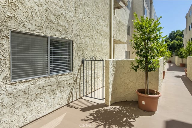 1339 N Columbus 106, Glendale, CA 91202 — photo 23 of 28