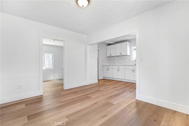 715 E 87th Place, Los Angeles, CA 90002 — photo 7 of 14
