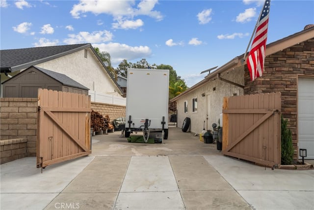 20755 Benz, Saugus, CA 91350 — photo 29 of 34