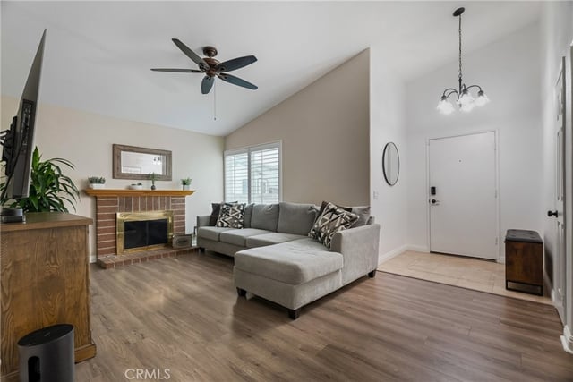 20755 Benz, Saugus, CA 91350 — photo 6 of 34
