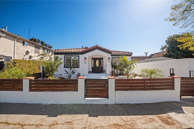 916 N Oxford, Los Angeles, CA 90029 — photo 4 of 30
