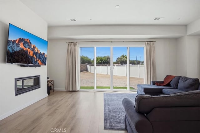 38017 Periwinkle Place, Palmdale, CA 93550 — photo 10 of 28