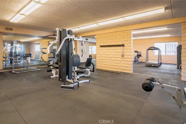 2501 W Redondo Beach, Gardena, CA 90249 — photo 23 of 28
