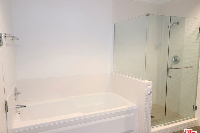 801 S Grand Avenue 1209, Los Angeles, CA 90017 — photo 32 of 70