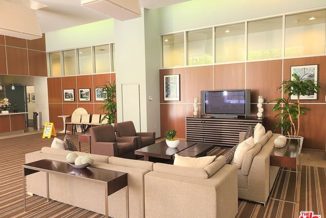 801 S Grand Avenue 1209, Los Angeles, CA 90017 — photo 49 of 70