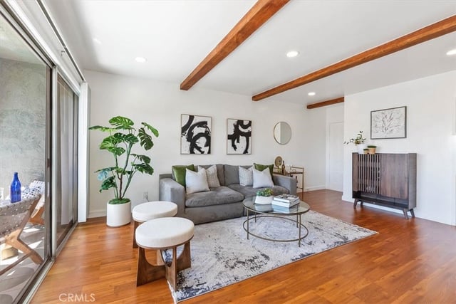 727 N Eucalyptus Avenue 18, Inglewood, CA 90302 — photo 4 of 20