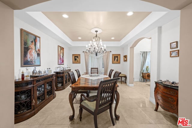 5419 Tampa Avenue, Tarzana, CA 91356 — photo 13 of 42
