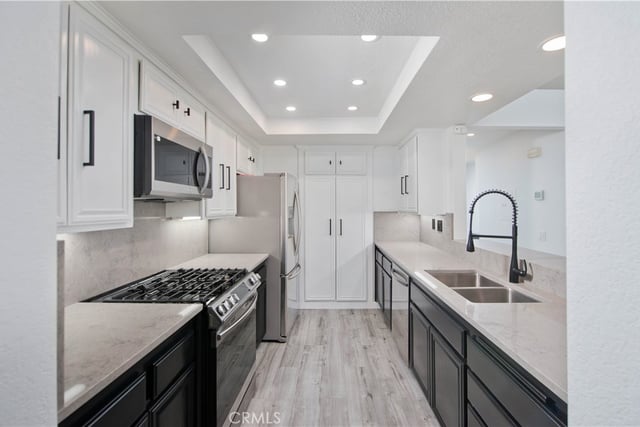 600 Kingswood Lane A, Simi Valley, CA 93065 — photo 12 of 24
