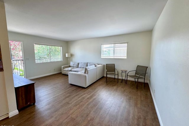1136 Acadia Place 4, Ventura, CA 93003 — photo 3 of 15