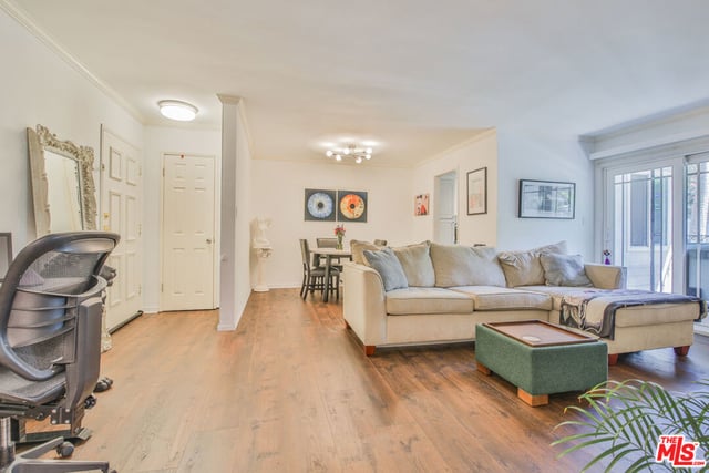 625 N Flores Street 102, West Hollywood, CA 90048 — photo 17 of 36