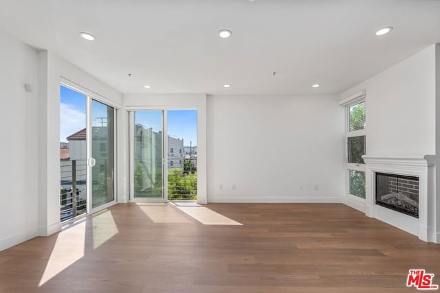 11011 Huston Street 212, North Hollywood, CA 91601 — photo 7 of 29