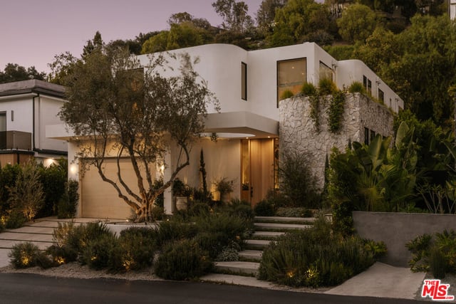 3712 Goodland Avenue, Studio City, CA 91604 — photo 2 of 41