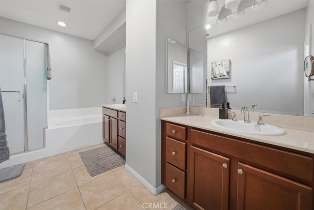 28600 Pietro Drive, Valencia, CA 91354 — photo 24 of 44