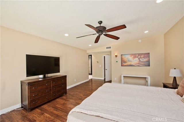 12504 Nedra, Granada Hills, CA 91344 — photo 19 of 44
