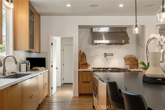 29340 Via Milagro, Valencia, CA 91354 — photo 13 of 69