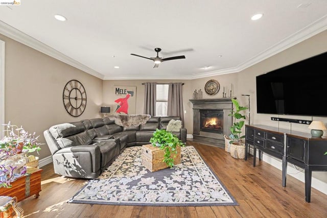 1587 Dawnview Dr, Brentwood, CA 94513 — photo 16 of 58