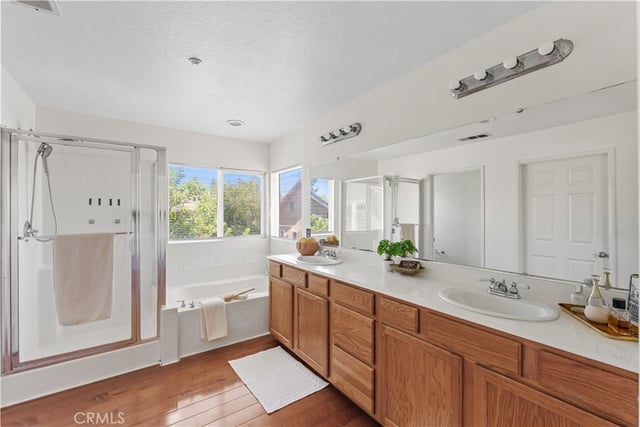 7701 Jordan, Canoga Park, CA 91304 — photo 15 of 27