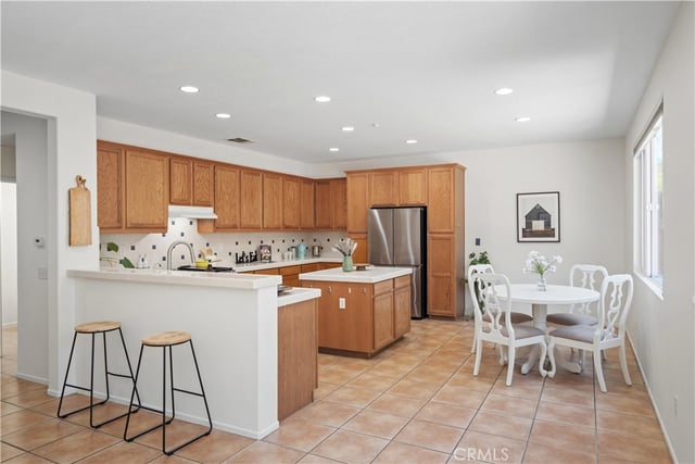 7701 Jordan, Canoga Park, CA 91304 — photo 4 of 27