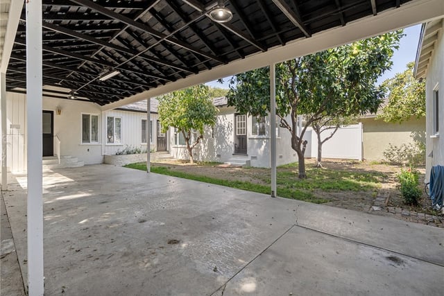 2700 Eucalyptus Avenue, Long Beach, CA 90806 — photo 26 of 37