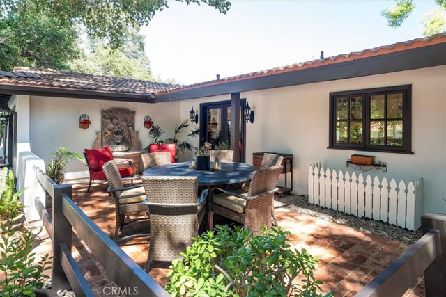 15737 Warm Springs, Canyon Country, CA 91387 — photo 4 of 56