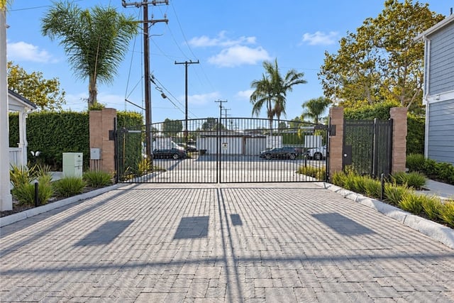 15 Gazania, Compton, CA 90221 — photo 23 of 25
