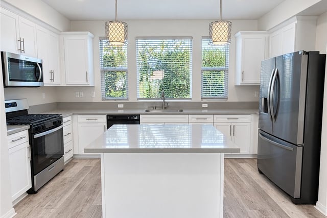 15 Gazania, Compton, CA 90221 — photo 5 of 25