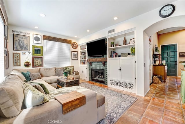 23312 Montecito Place, Valencia, CA 91354 — photo 6 of 16