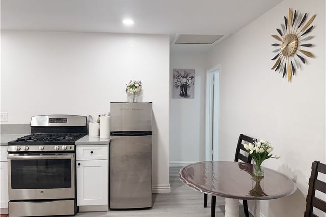 114 W Olive, Pomona, CA 91766 — photo 4 of 15