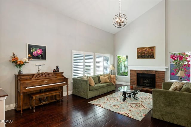 11561 E Buttercreek Road, Moorpark, CA 93021 — photo 10 of 52