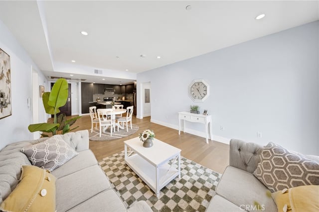 2939 Leeward 403, Los Angeles, CA 90005 — photo 31 of 54