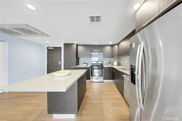 2939 Leeward 403, Los Angeles, CA 90005 — photo 33 of 54