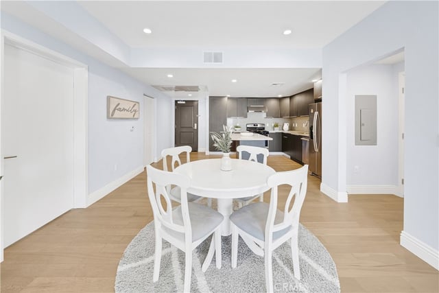 2939 Leeward 403, Los Angeles, CA 90005 — photo 4 of 54