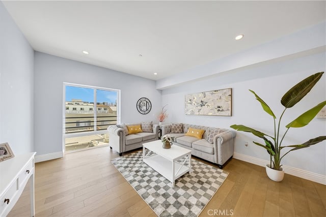 2939 Leeward 403, Los Angeles, CA 90005 — photo 5 of 54
