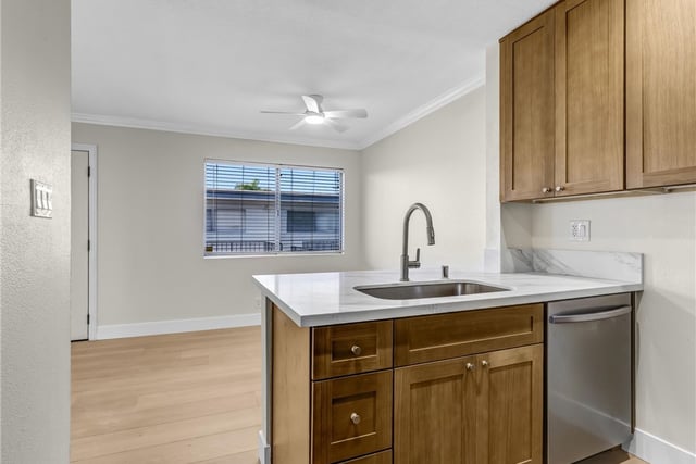 5530 Ackerfield Avenue 210, Long Beach, CA 90805 — photo 16 of 35